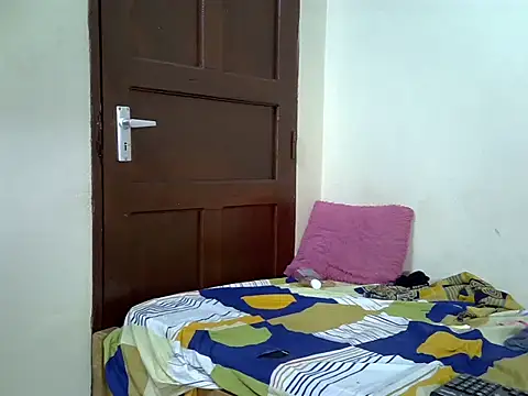 dirty_cookie webcam