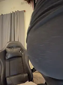 chicachocolate01 live sex cam
