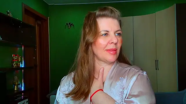 VeronikawGold live cam on StripChat