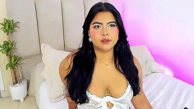 SophiaCollinss live cam on StripChat