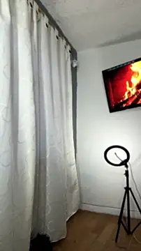 Camilo_X_x live cam on StripChat