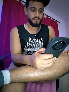 BadboyX333 live cam on StripChat