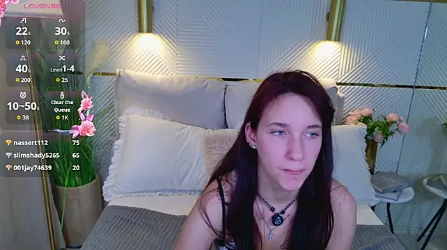 Olivia_Everly live cam on StripChat