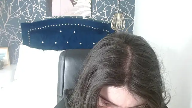 Allyshon_ live cam on StripChat