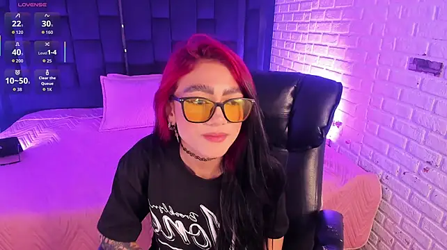 Nezukoo_1 live cam on StripChat