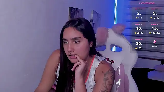 Kir_ely live cam on StripChat