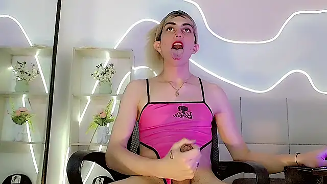 Daniela_Pink_