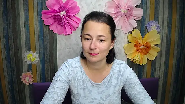 MarieSho live cam on StripChat