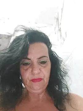 IvettkeXXX live cam on StripChat
