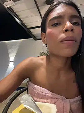 alana_salazar