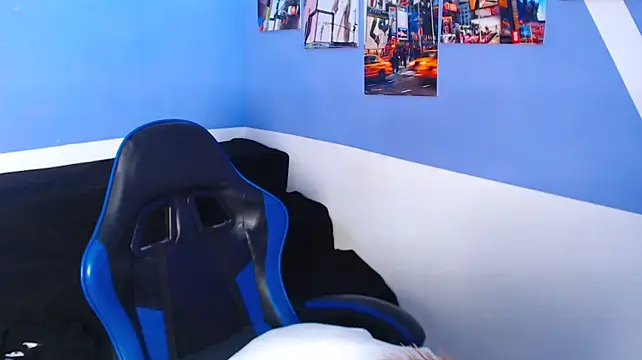 prince_philipe live cam on StripChat