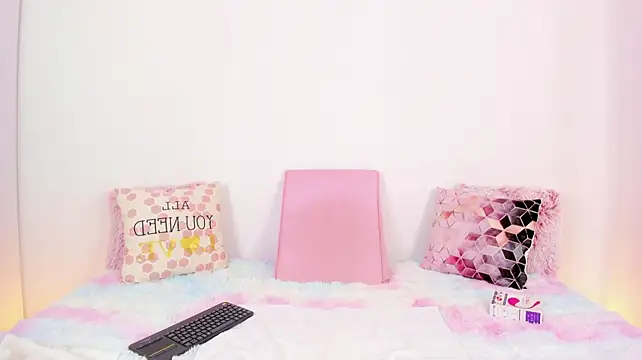IsabellaJames