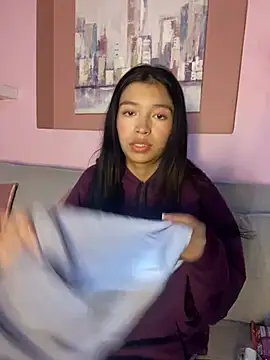 MilaPink_ webcam