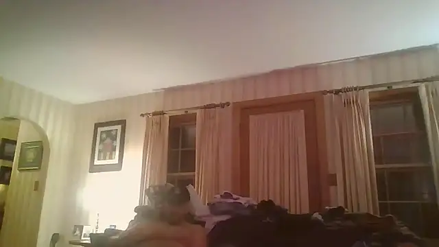 Caduceus_85 live cam on StripChat