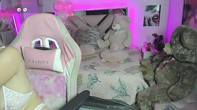 Karly_moon webcam