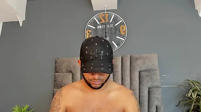 Robin_Rief live cam on StripChat