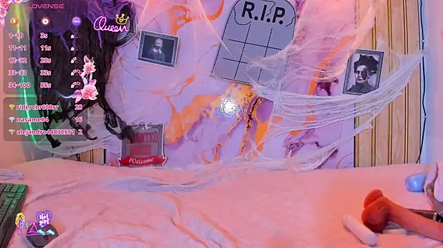 Violet_horny05