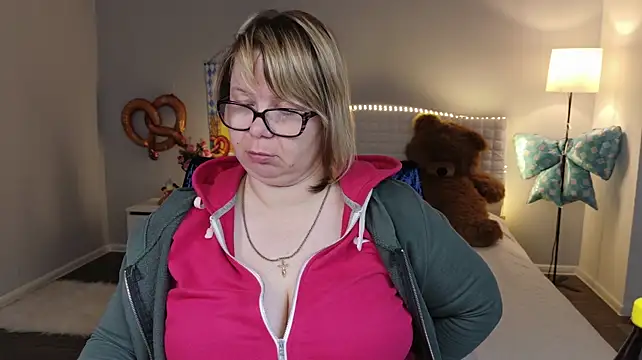BonnnyBoobsy