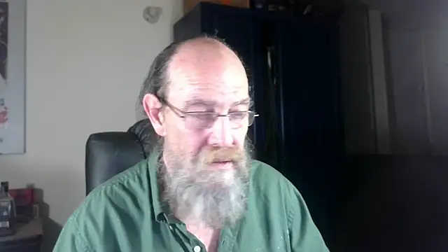 uncle_hottie's live room