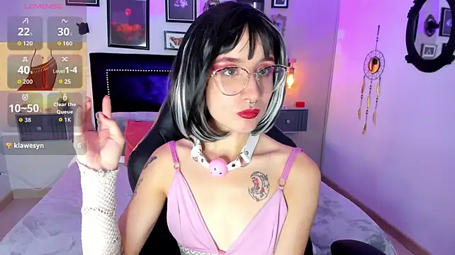 Alice__Moon__