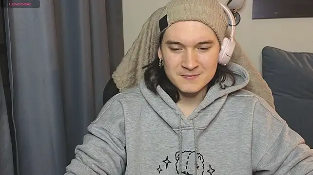 MoreRealAlex webcam
