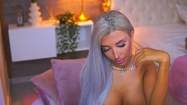 Juicy_Jessye