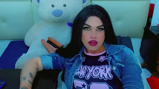 NharaBigCock webcam