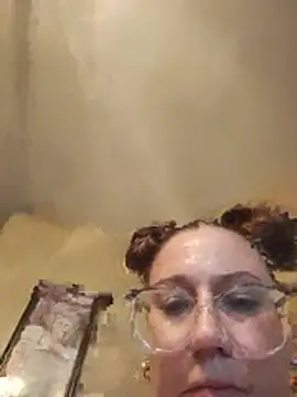 MsSissyMmmk webcam
