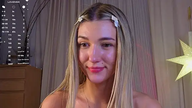 AdelaNovela webcam