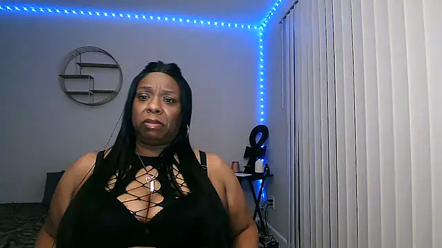 Goddessebonyrose webcam