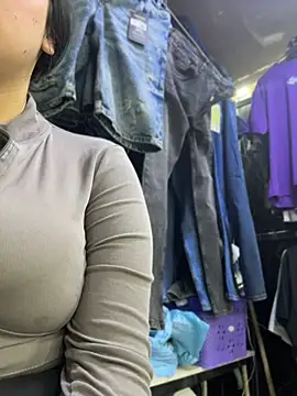 Katti_Barrera webcam
