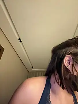 shanelle0 webcam