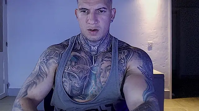 Shane_Clay webcam
