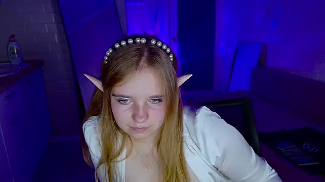 Luna404 webcam