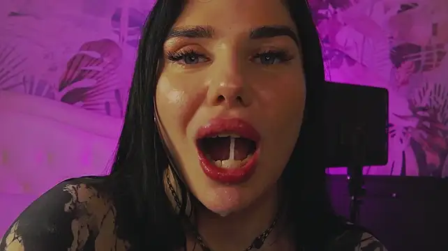DarcyDarkness webcam