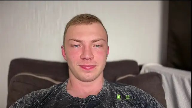 iron__chap webcam