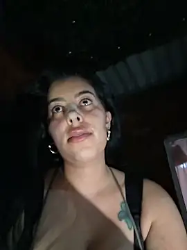 Luianna live sex cam
