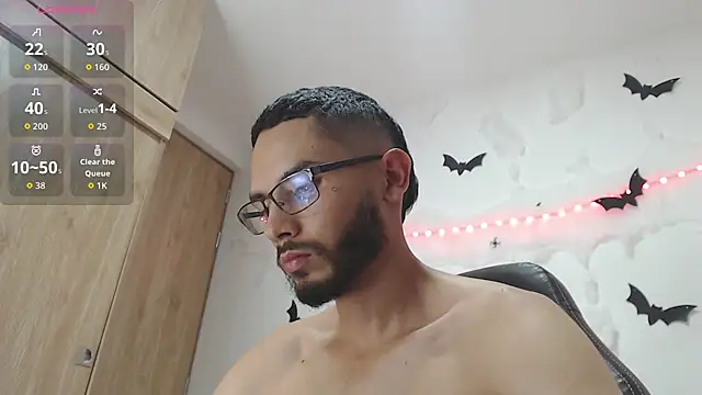 russthiago live cam on StripChat
