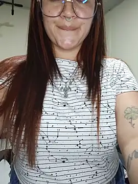 samm_curvy