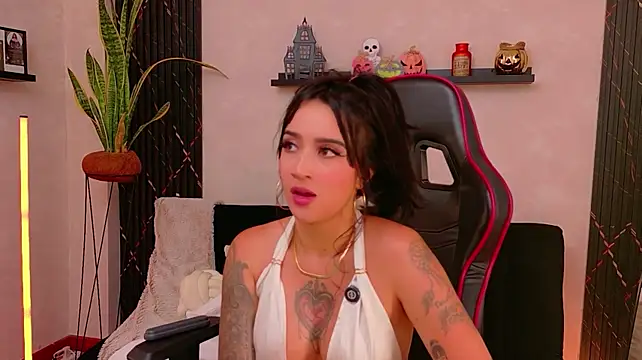 EmmyEvans1 webcam
