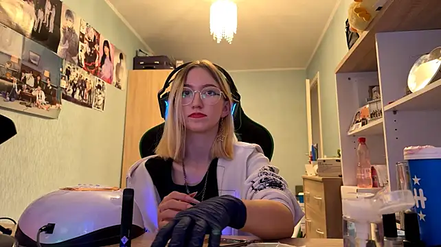 SoniaKotts webcam