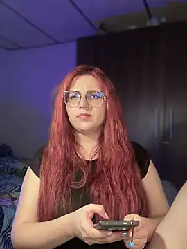 CoraVibes live cam on StripChat