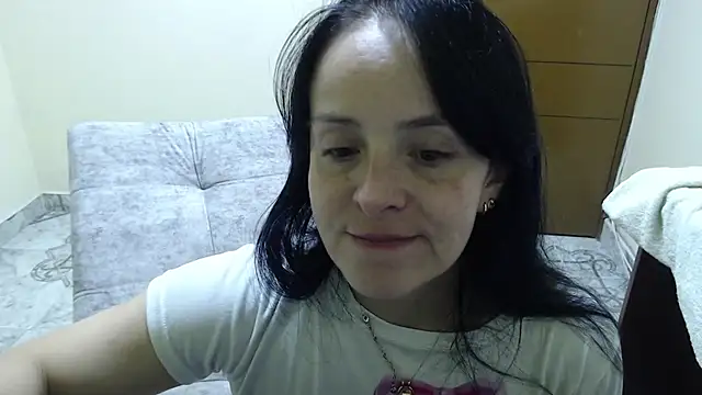 antara_hotgirl