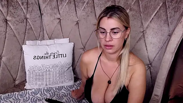 BustyGizelle