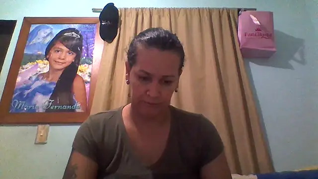 Britney_taylor_ live cam on StripChat