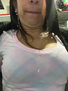 Dulce-miamilf live cam on StripChat
