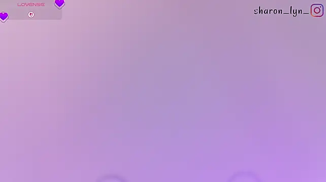 SharonLyn_ webcam