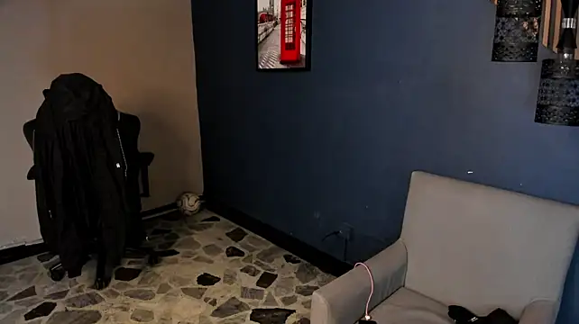 Axxel_Muscle webcam
