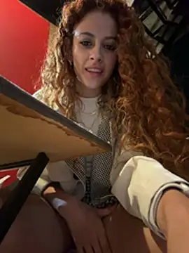 alana15 live cam
