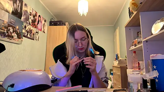 SoniaKotts webcam